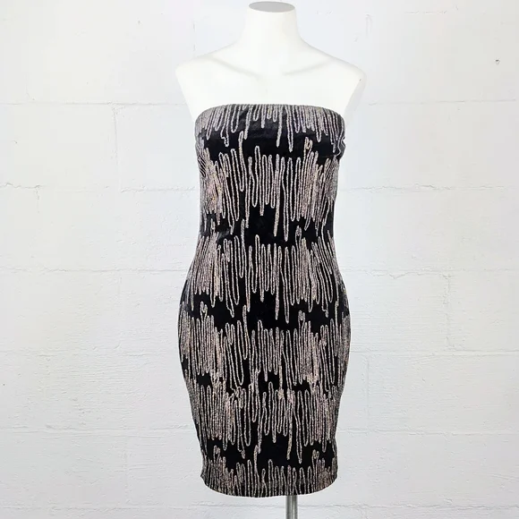Charlotte Russe Dresses | Charlotte Russe Y2k Strapless Glitter Dress | Color: Black/Gold | Size: M | Kkat0880'S Closet